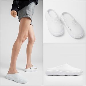 New Prada Foam rubber mules 40
